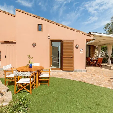 Blue Bay A Pochi Passi Dalla Baia Di Porto Luna * וילסימיוס