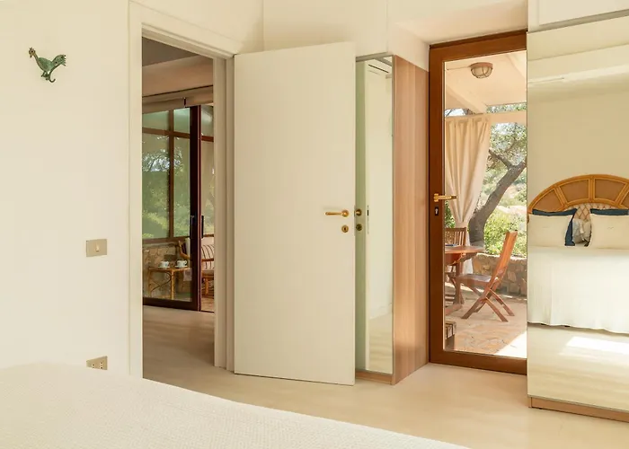 Villa Blue Bay A Pochi Passi Dalla Baia Di Porto Luna Villasimius