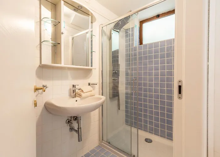 Blue Bay A Pochi Passi Dalla Baia Di Porto Luna