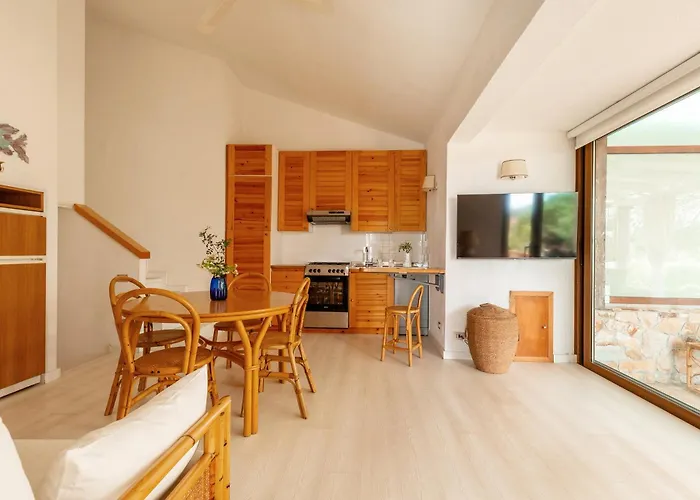 Blue Bay A Pochi Passi Dalla Baia Di Porto Luna *